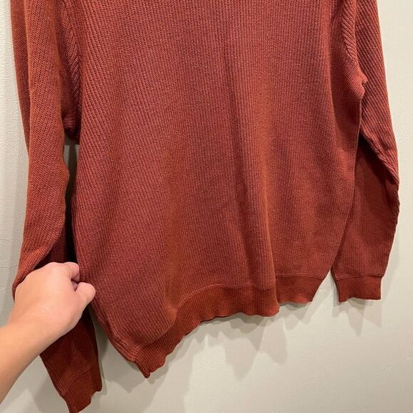 Tommy Bahama Men’s Dark Orange Sweater - Size: Medium - Picture 5 of 7
